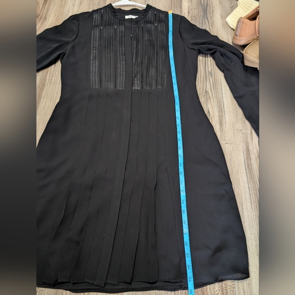 Vince Size 8, 100% Silk, Black Long‎ Sleeve Dress, Button Down, Lattice Bib - Picture 11 of 13